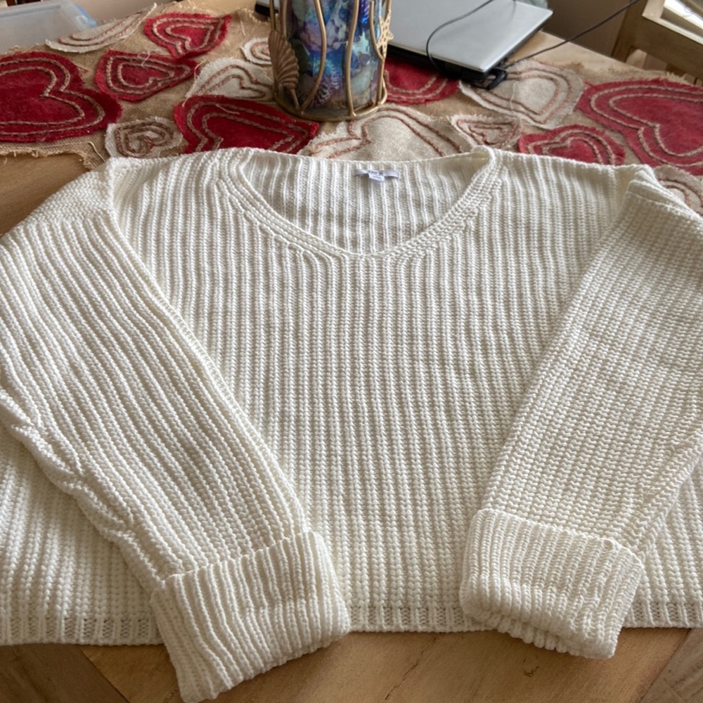 New Bar lll sweater large